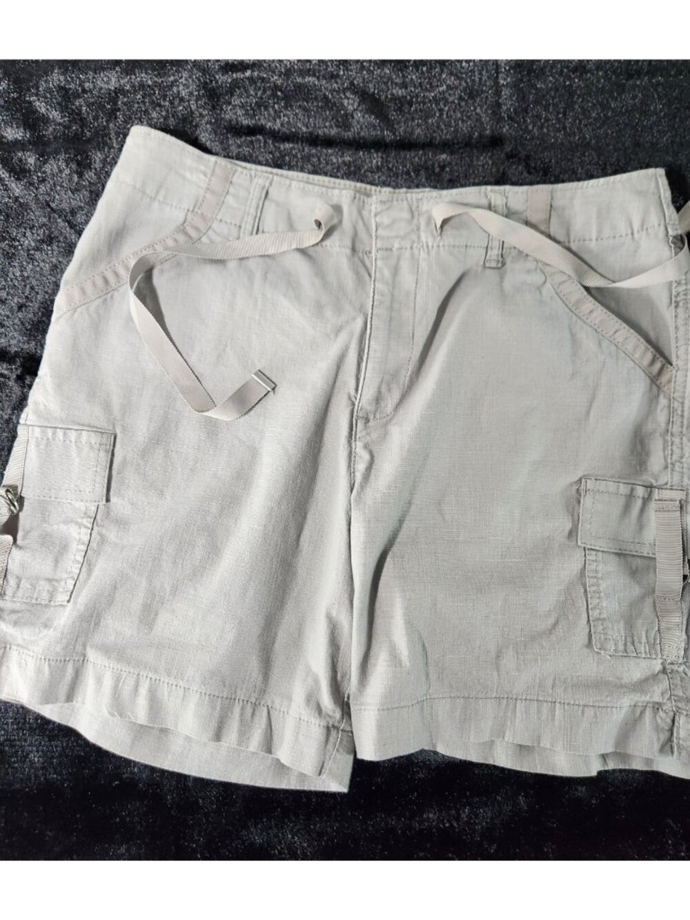 Lee Relaxed Fit Mid Rise Beige Mushroom Shorts Women's Size 10 Medium